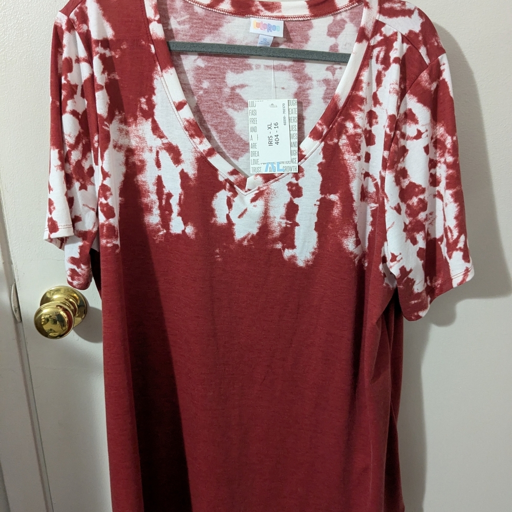 Lularoe Iris